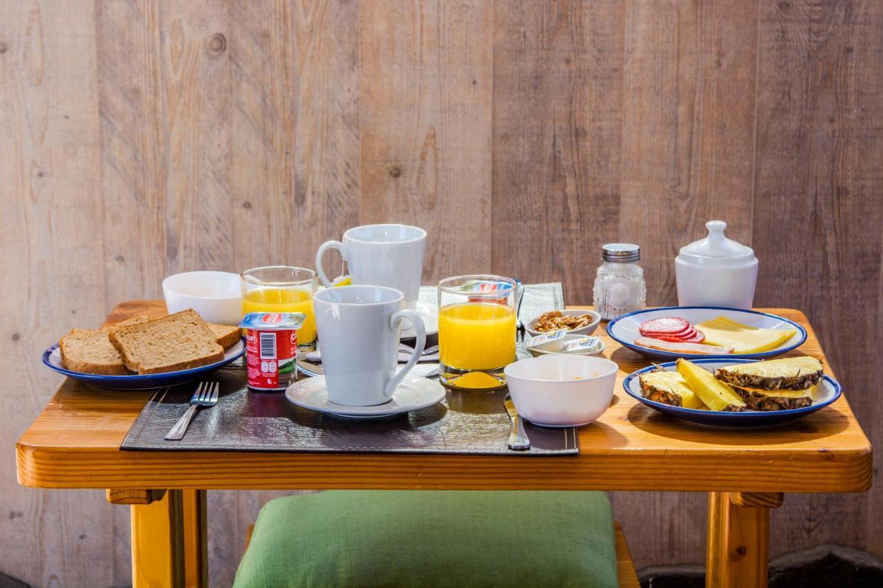 Hotel Casa Algarrobo San Pedro de Atacama Dış mekan fotoğraf